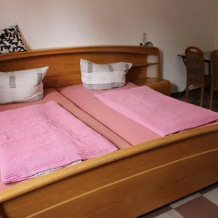 Moeblierte 2-raum 11 In - Thueringen Wald Διαμέρισμα Ohrdruf